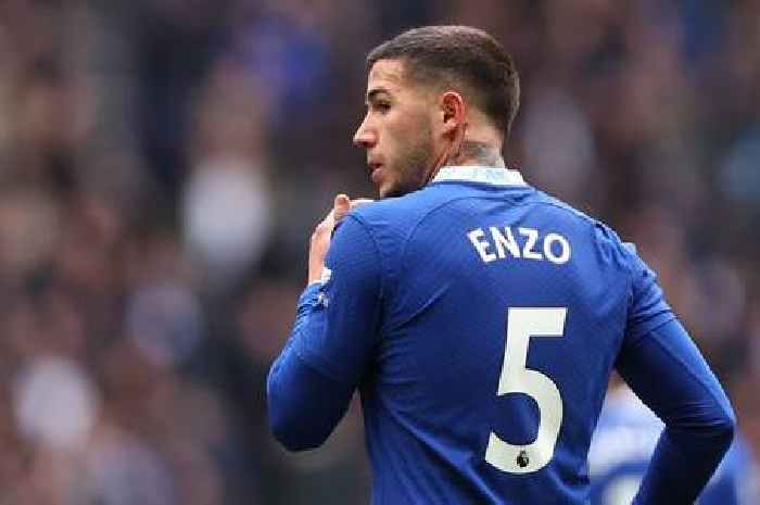 Graham Potter told Chelsea outcast who can solve Enzo Fernandez problem amid N'Golo Kante plan