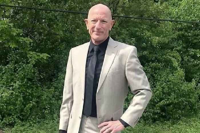 Dad wears heels and skirts to work and his wife helps pick outfits