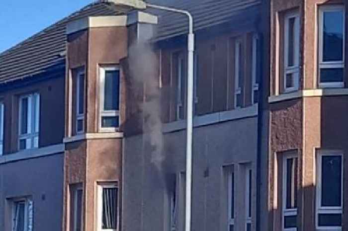 Woman dies in hospital after blaze at block of flats in Glasgow