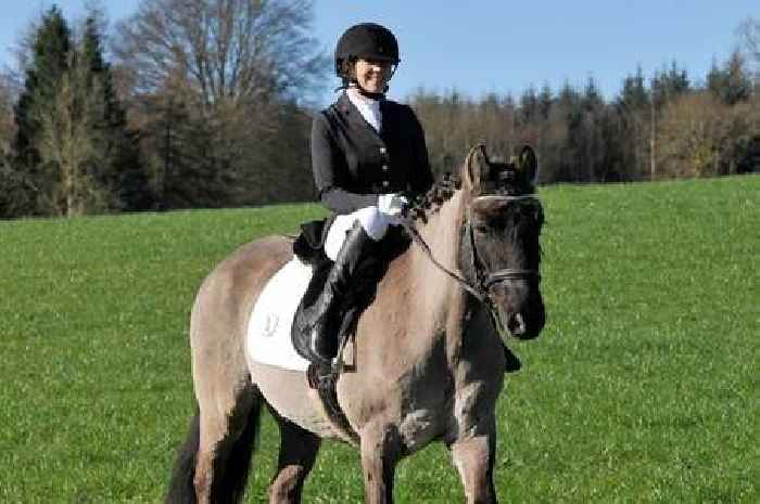 World champion Dumfries and Galloway wheelchair racer switches to para dressage