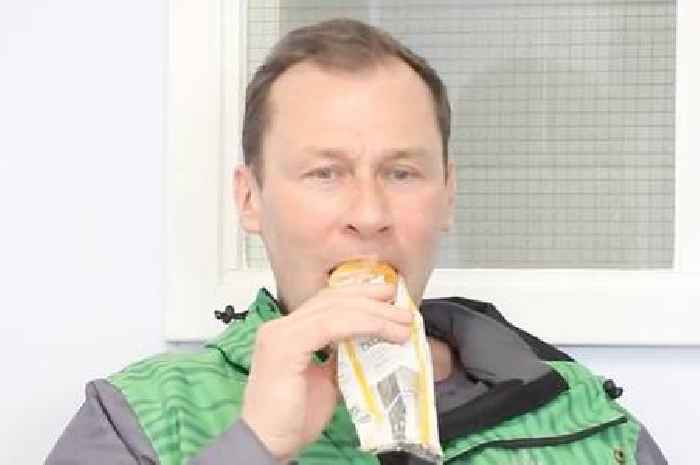 Duncan Ferguson stars in croissant advert for new club as fans joke 'he's resigning'