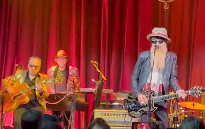 Watch Elvis Costello & ZZ Top’s Billy Gibbons Play A Benefit Show Together In Nashville