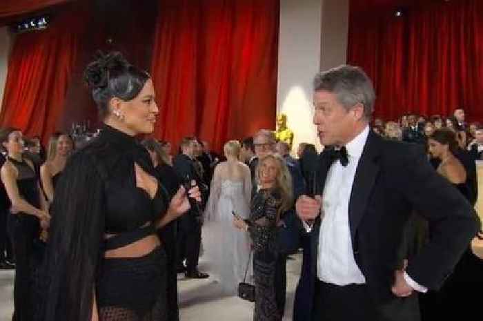 The Oscars: Hugh Grant and Ashley Graham 'win award' for most awkward interview