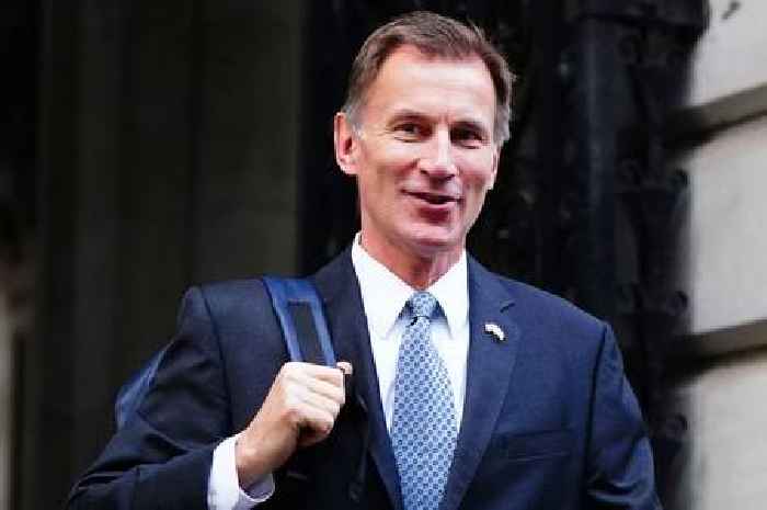 Jeremy Hunt announces energy bills support to be extended, but discount to end