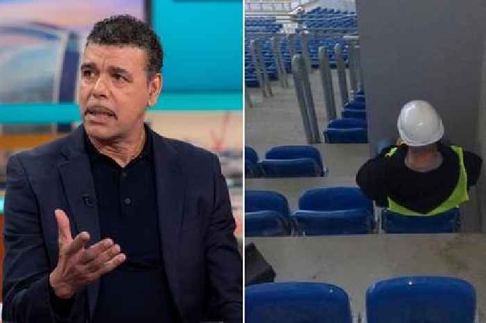 Chris Kamara's genius response to seat which 'can't see pitch' at new Everton stadium