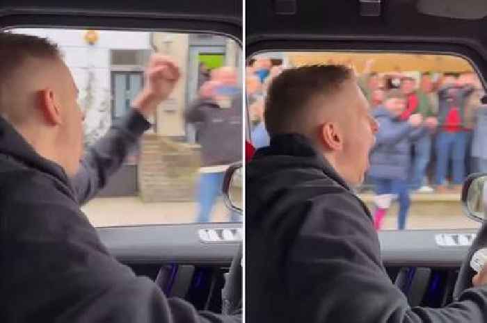 Arsenal fans love Oleksandr Zinchenko's passion as he roars out of car while driving
