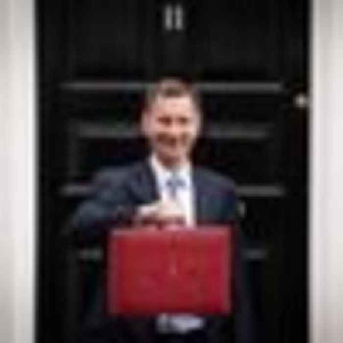 Hunt insists reducing inflation 'remains government's focus' amid global banking volatility