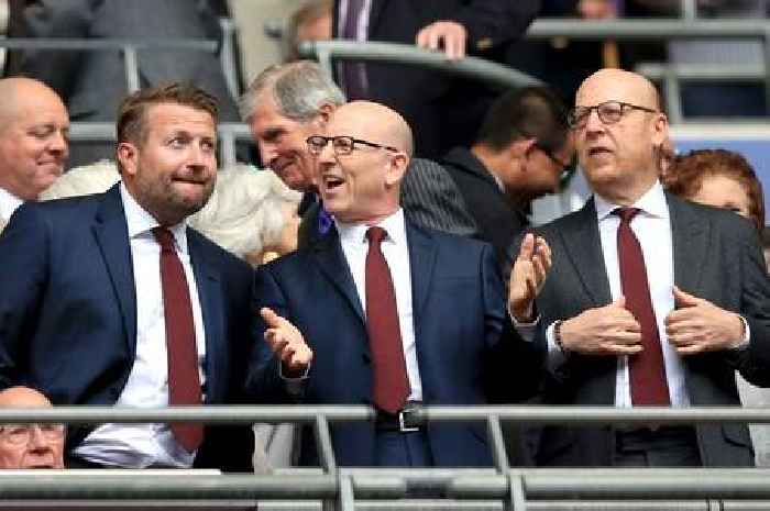 Man Utd bid deadline 'extended' as Glazers look to entice more potential owners