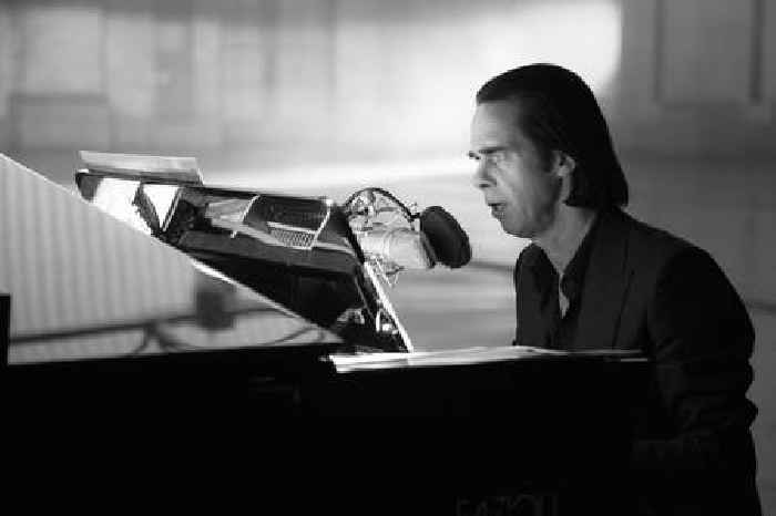 Nick Cave Announces 2023 Tour Backed By Radiohead’s Colin Greenwood
