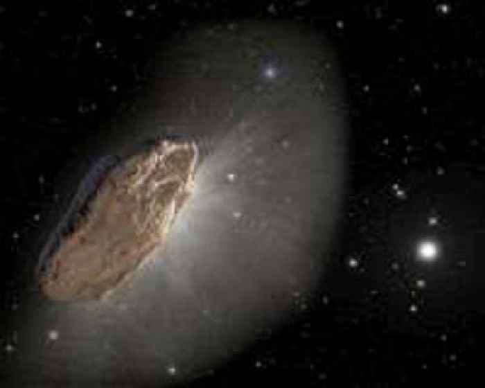 Surprisingly simple explanation for the alien comet 'Oumuamua's weird orbit