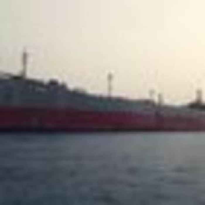 Super tanker anchored off coast of Yemen is 'likely to sink or explode at any moment'