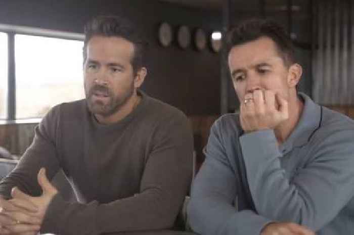 Ryan Reynolds can't cope with Sir Alex's 'mind games' as he squirms in video call
