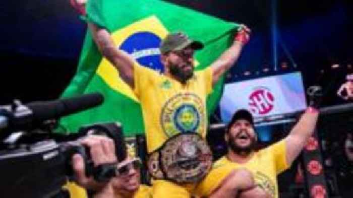 Freire bids to become three-weight Bellator champ