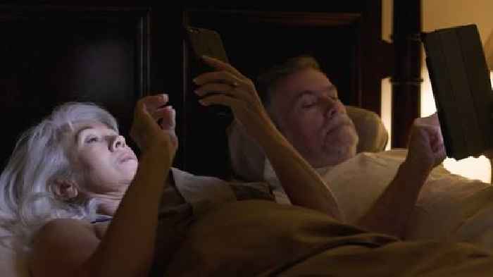 Why do screens affect our sleep?