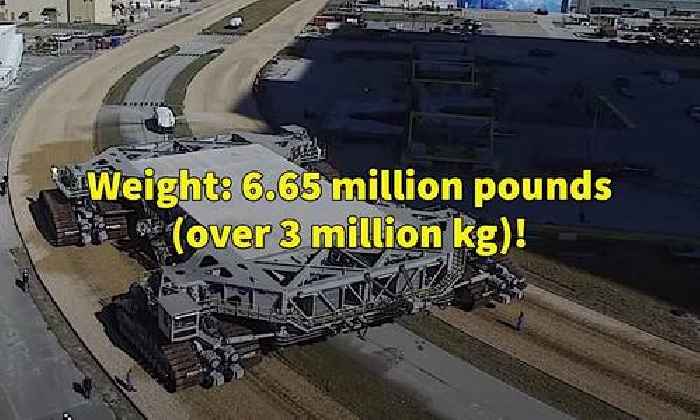 NASA’s Crawler Transporter 2 Is Officially the World’s Heaviest Self-Powered Vehicle