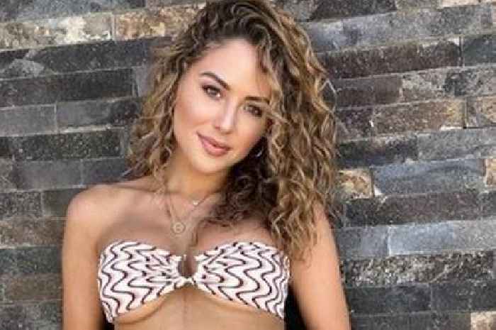 Ring girl with huge net worth dubbed 'hottest woman in UFC' after underboob snap