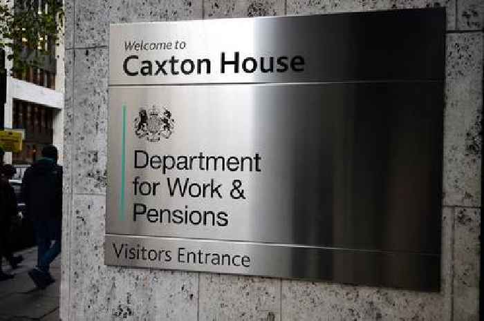 DWP cost of living scam warning as first payments due to hit bank accounts next month