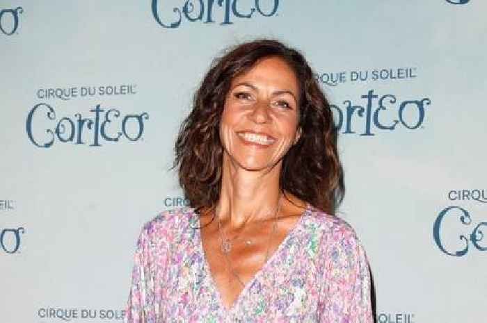 Julia Bradbury says 'isn't it amazing' as she shares mastectomy scar after breast cancer surgery