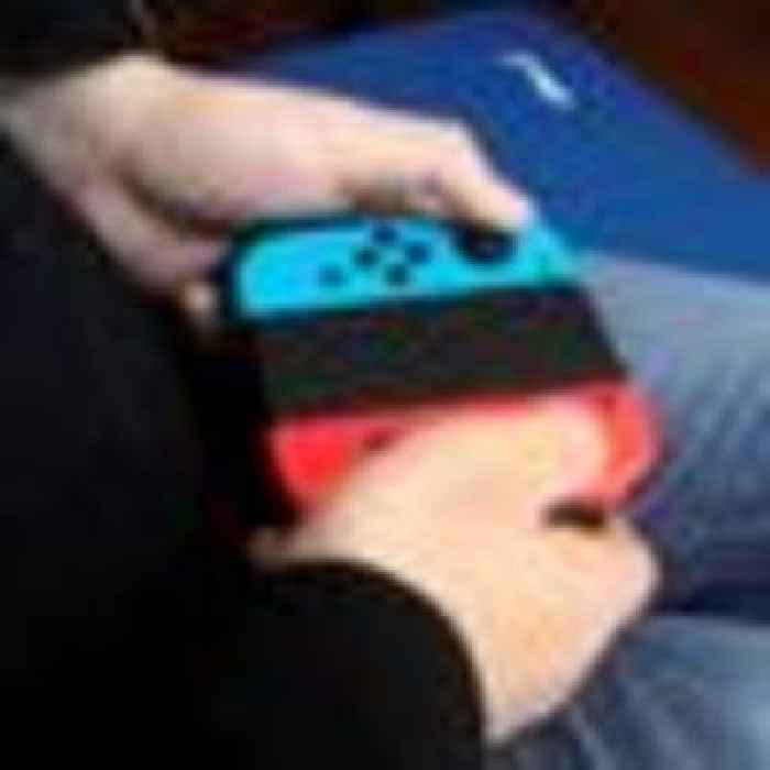 Nintendo to fix faulty controllers for free after complaints