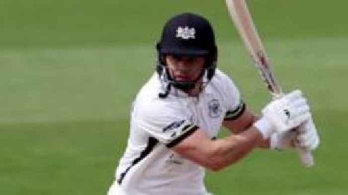 Glamorgan and Gloucestershire draw opener