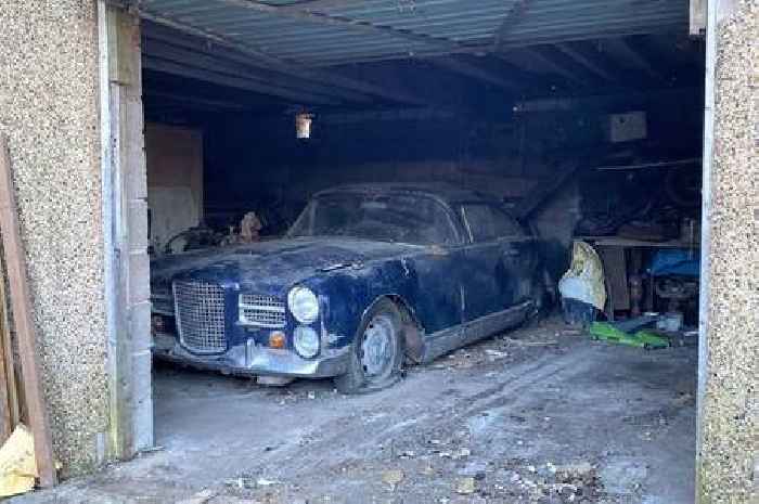 Rare Facel Vega vintage car to be sold in Derbyshire auction after 50 years in a garage