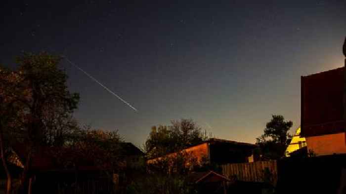 See the Lyrid meteor shower streak across the night sky