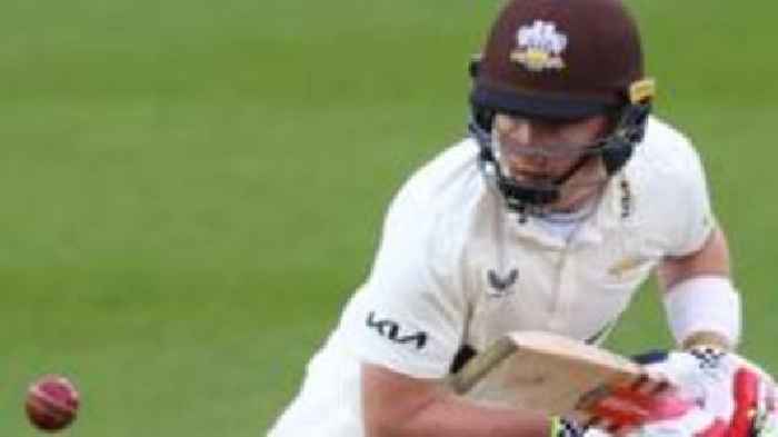 Pope battles for Surrey against Hampshire