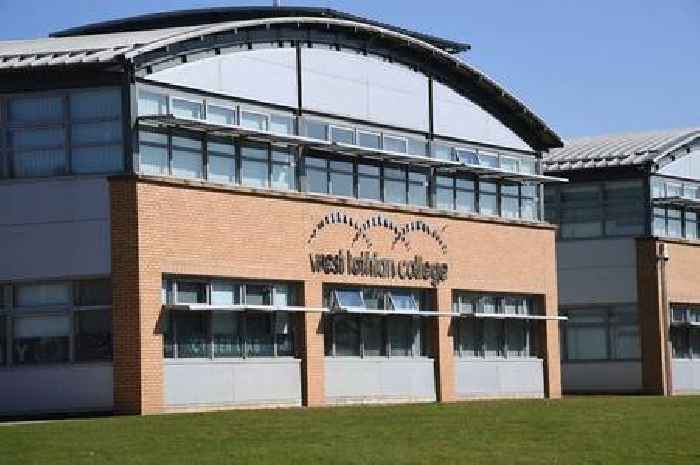 West Lothian College workers could strike over 'derisory' pay offer