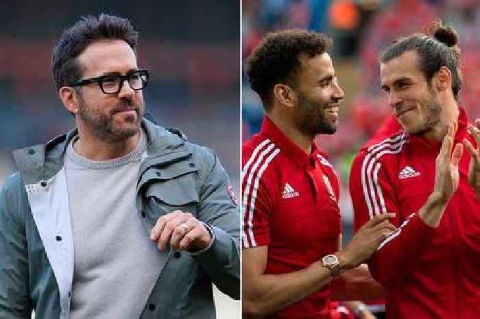 Wales hero tells Ryan Reynolds he will end retirement - and play for Wrexham for free