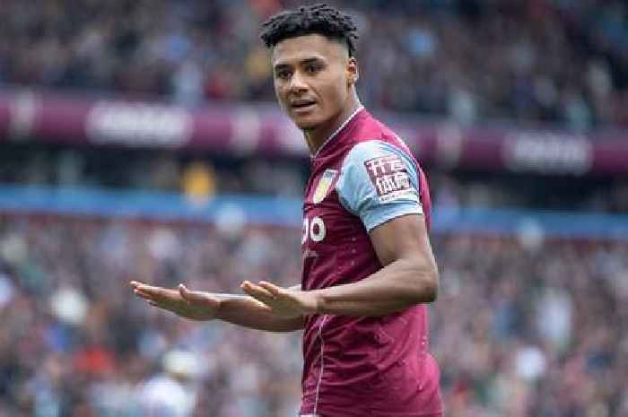 Unai Emery makes feelings clear in response to Ollie Watkins contract question