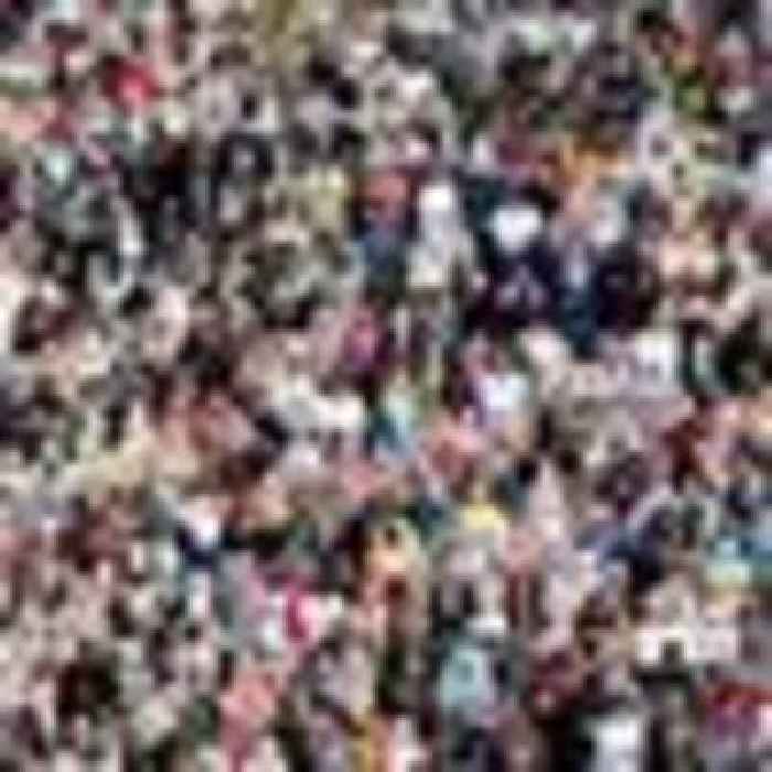 Muslims around the world celebrate Eid al Fitr after month of fasting for Ramadan