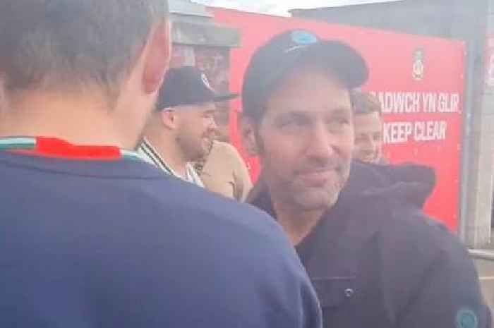 Hollywood star Paul Rudd spotted sinking pints with Wrexham fans at local pub