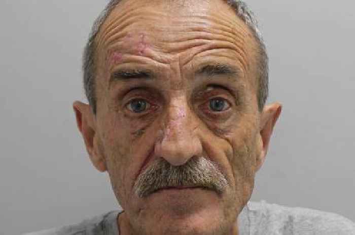 Croydon pensioner repeatedly stabs man in chicken shop after fight over whether a pub pool table was level or not