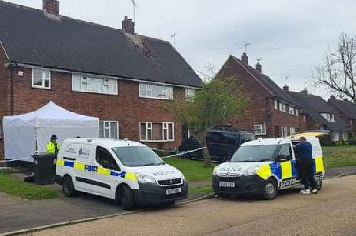 Chelmsford murder: Pictures show police forensic teams in Rothmans Avenue after woman is found dead in home