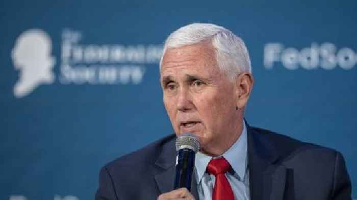 Former VP Pence appears before grand jury investigating Trump