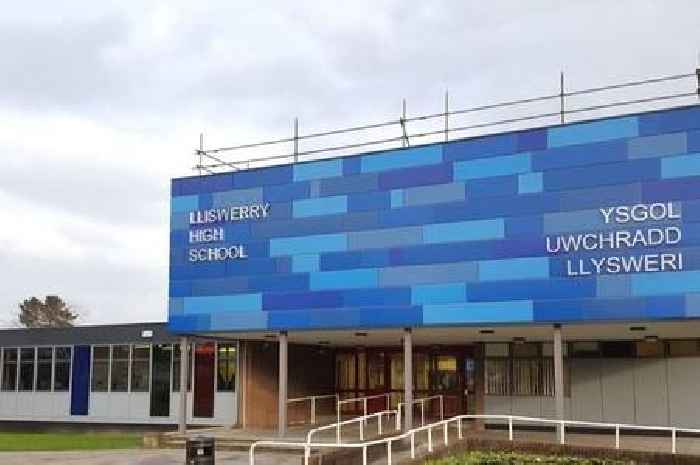 Parents call off school protest as headteacher offers reassurance after two violent incidents