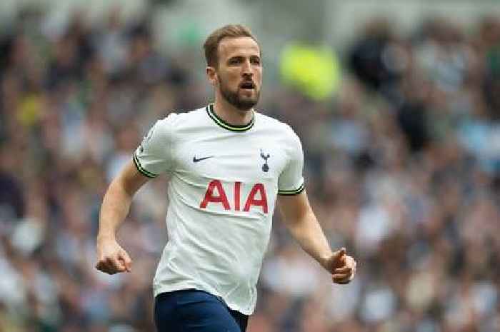 Man United fans send clear Harry Kane transfer message after Tottenham striker chant