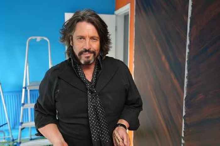 Laurence Llewelyn-Bowen shows off adorable, divine but different granddaughters