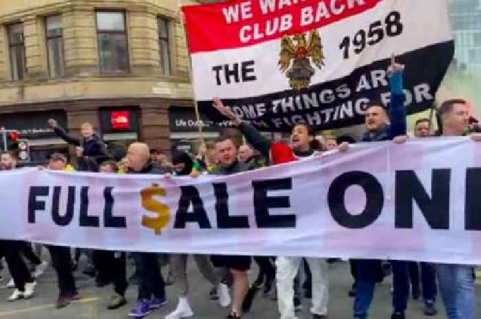 'GlazersOut' protests loud and clear at Old Trafford after final Man Utd takeover bids