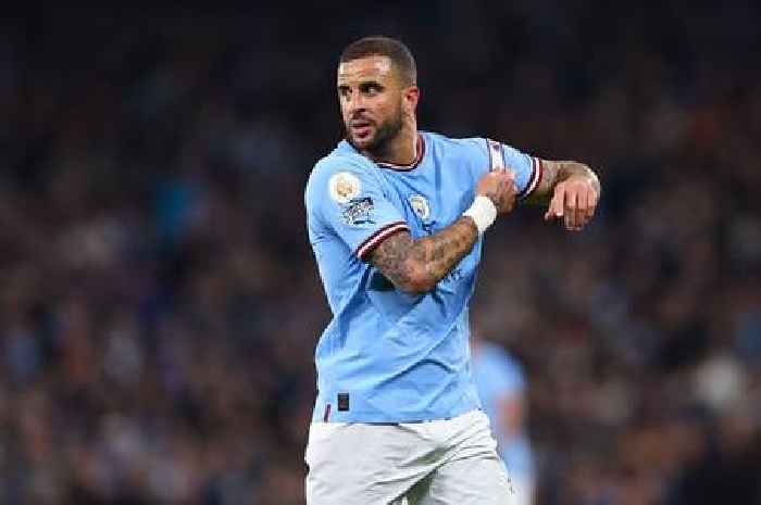 Kyle Walker 'plans to stay' at Man City despite Aston Villa links