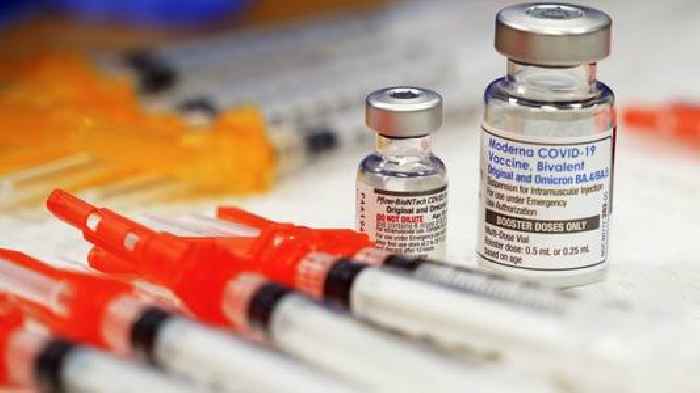 US COVID vaccine policy ending for federal workers, foreign travelers