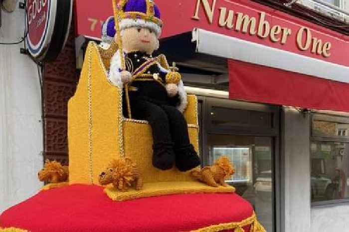 Secret Society of Hertford Crafters unveil incredible yarnbomb to celebrate Coronation of King Charles III