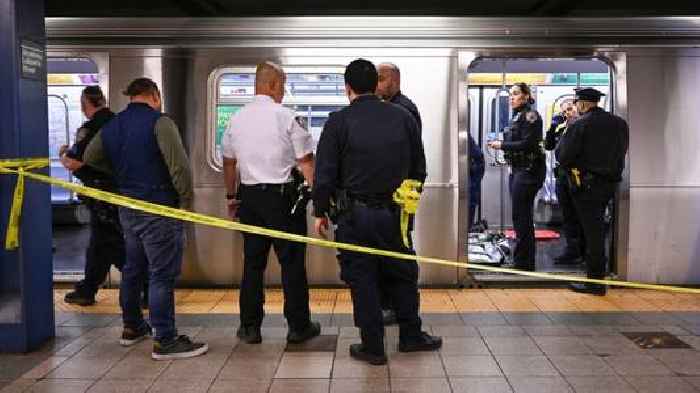 Chokehold killed man restrained by NYC subway passengers