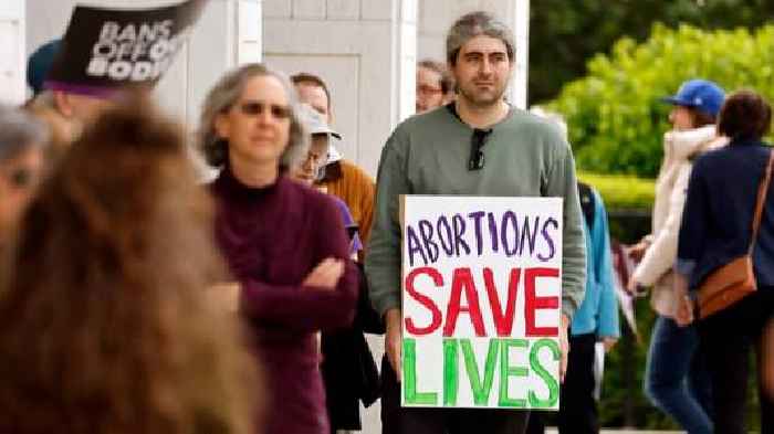 North Carolina legislature passes 12-week abortion ban