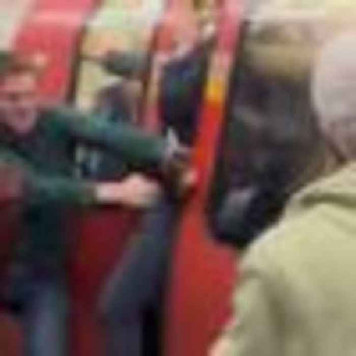 Tube passengers panic as smoke fills carriages
