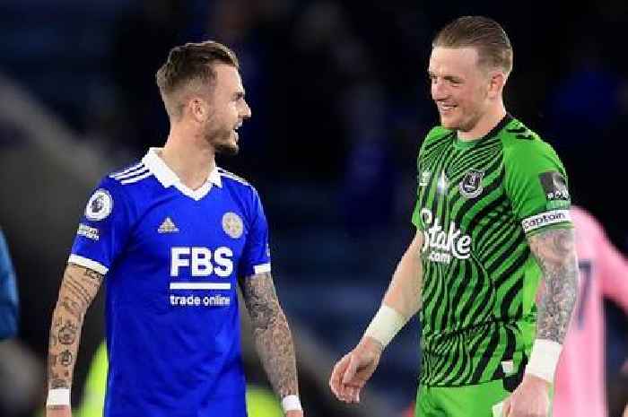 James Maddison and Jordan Pickford chat before Leicester City penalty miss explained