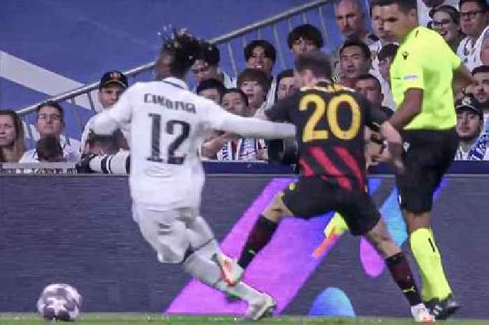Fans amazed Bernardo Silva didn't get red card for 'disgusting tackle' on Camavinga