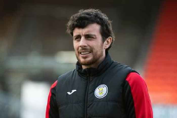 Joe Shaughnessy offered new St Mirren deal as Stephen Robinson aims to avoid past mistake