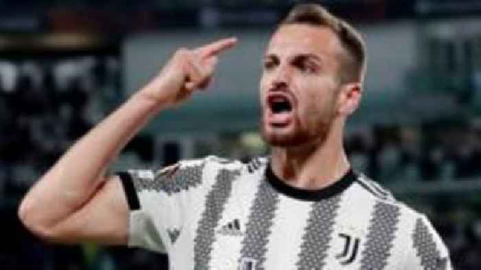 Gatti's late goal leaves Juventus-Sevilla level