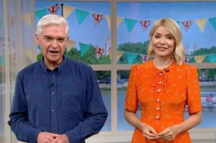 Phillip Schofield's Holly Willoughby 'rift rumours' triggers statement